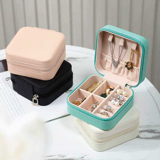 Premium Quality Plush Travel Jewelry Organizer Box.