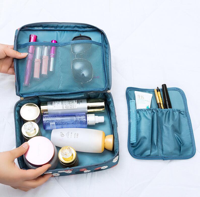 Portable Travel Cosmetic Toiletry Hanging Bag