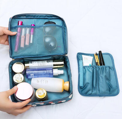 Portable Travel Cosmetic Toiletry Hanging Bag